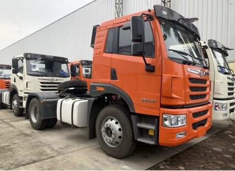 xe đầu kéo faw 1 cầu