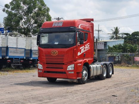 Xe đầu kéo faw 6x4 JH6