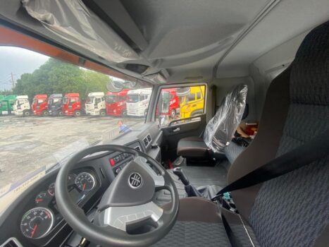 Nội thất đầu kéo faw