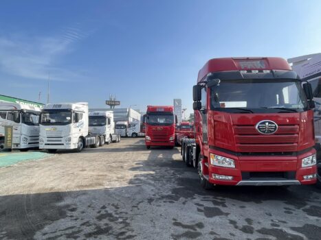 xe đầu kéo faw 2 cầu